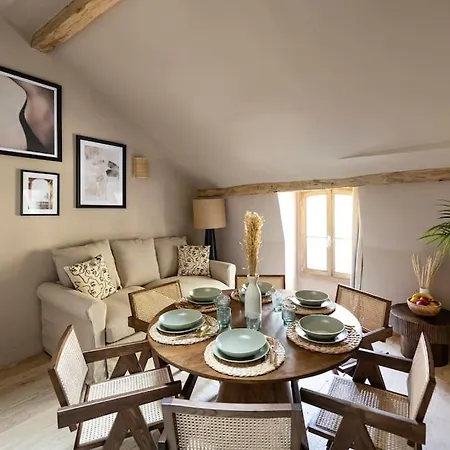 Pavillon Eden « l'ecrin » * Paryż